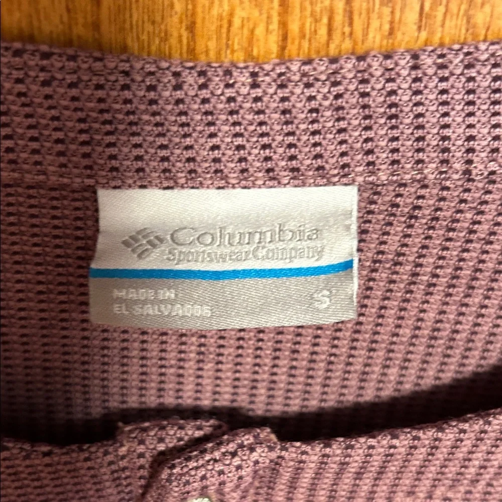 Columbia Mauve Long Sleeve Women's Henley - Picture 2 of 5